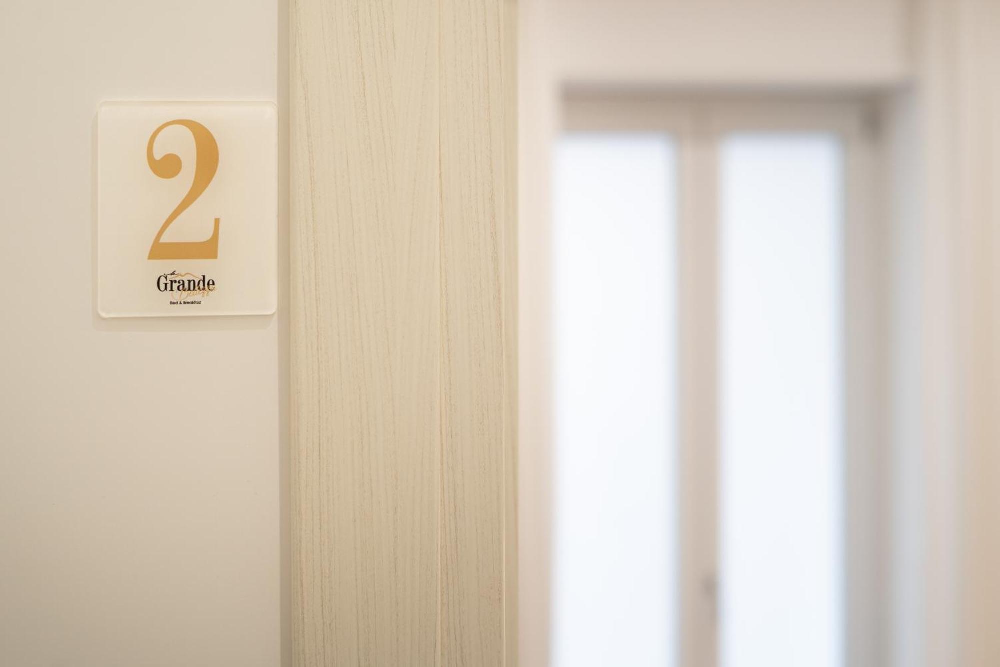 나폴리 La Grande Bellezza B&B 외부 사진