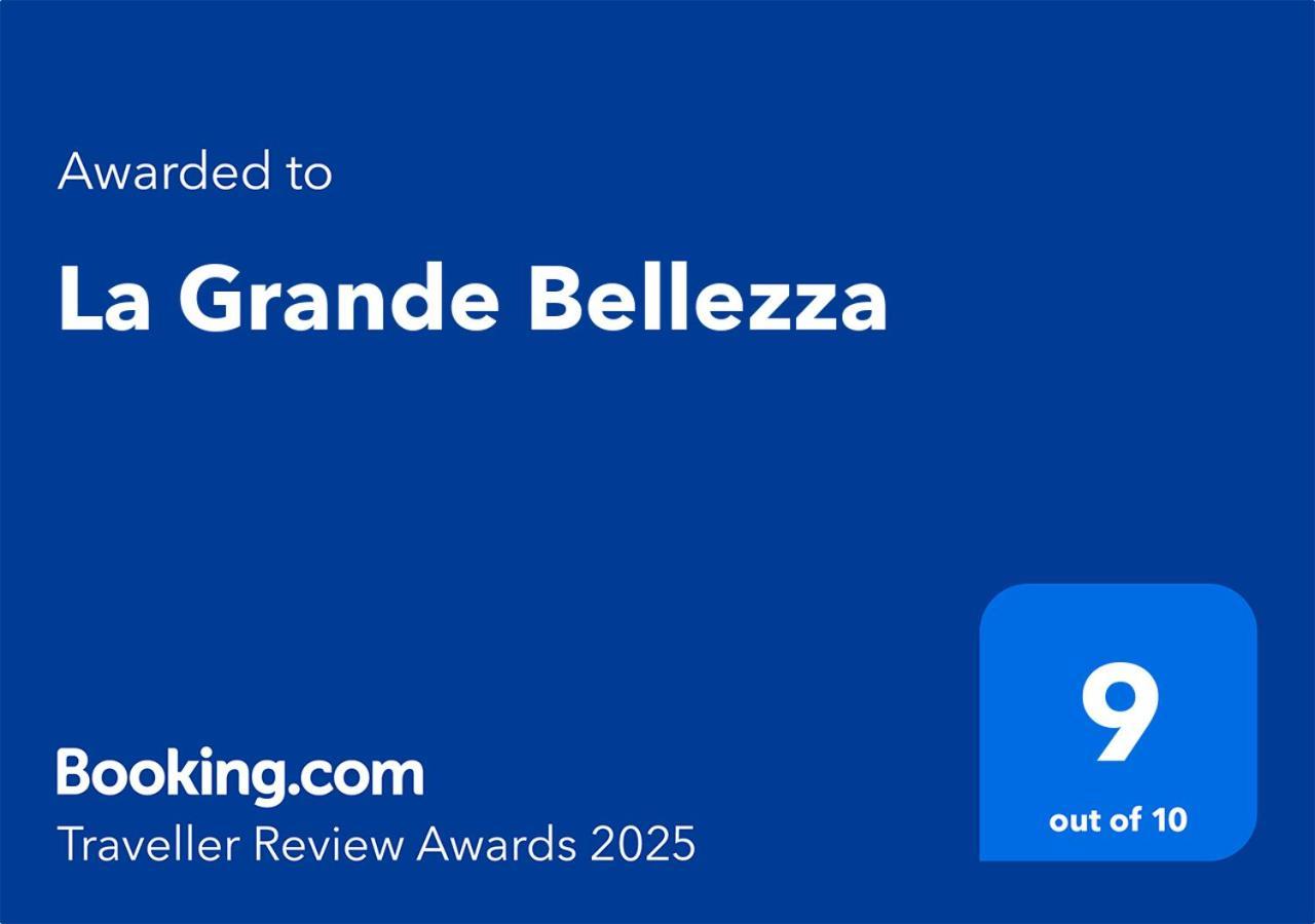 나폴리 La Grande Bellezza B&B 외부 사진